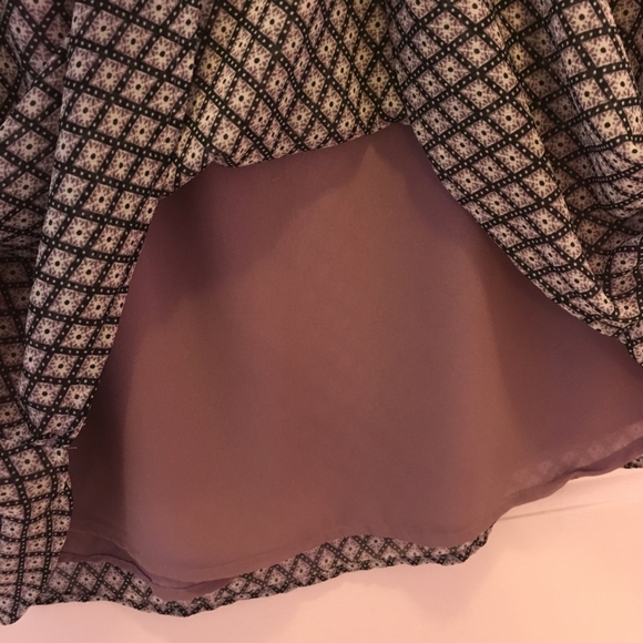 Ann Taylor Loft Petite Top - Picture 8 of 8